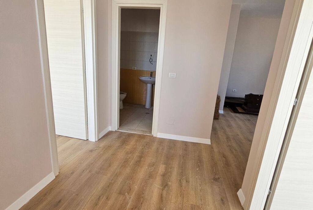 In Astir Penthouse For Sale At A BARGAIN Price, Only 860 Euro/m²