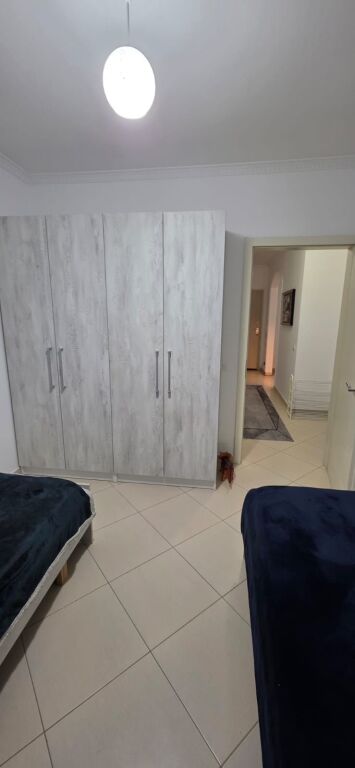 Jepet Me Qera Apartament 2+1+2 Tualete + 1 Ballkon