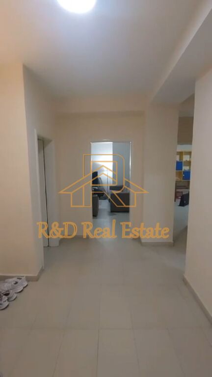 🏡 SHTËPI ME QERA – Përballë Maternitetit të Ri