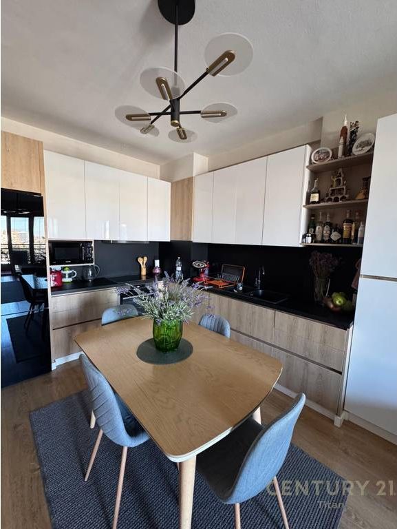 Shitet Apartament 2+1+2+depo tek Kompleksi Vizion Plus, Don Bosco 260,000 €