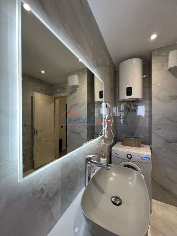 Apartament 1+1 me Qira Qender Tirane