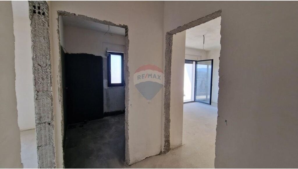 🏢 Apartament 2+1 për Shitje – Transballkanike, Vlorë