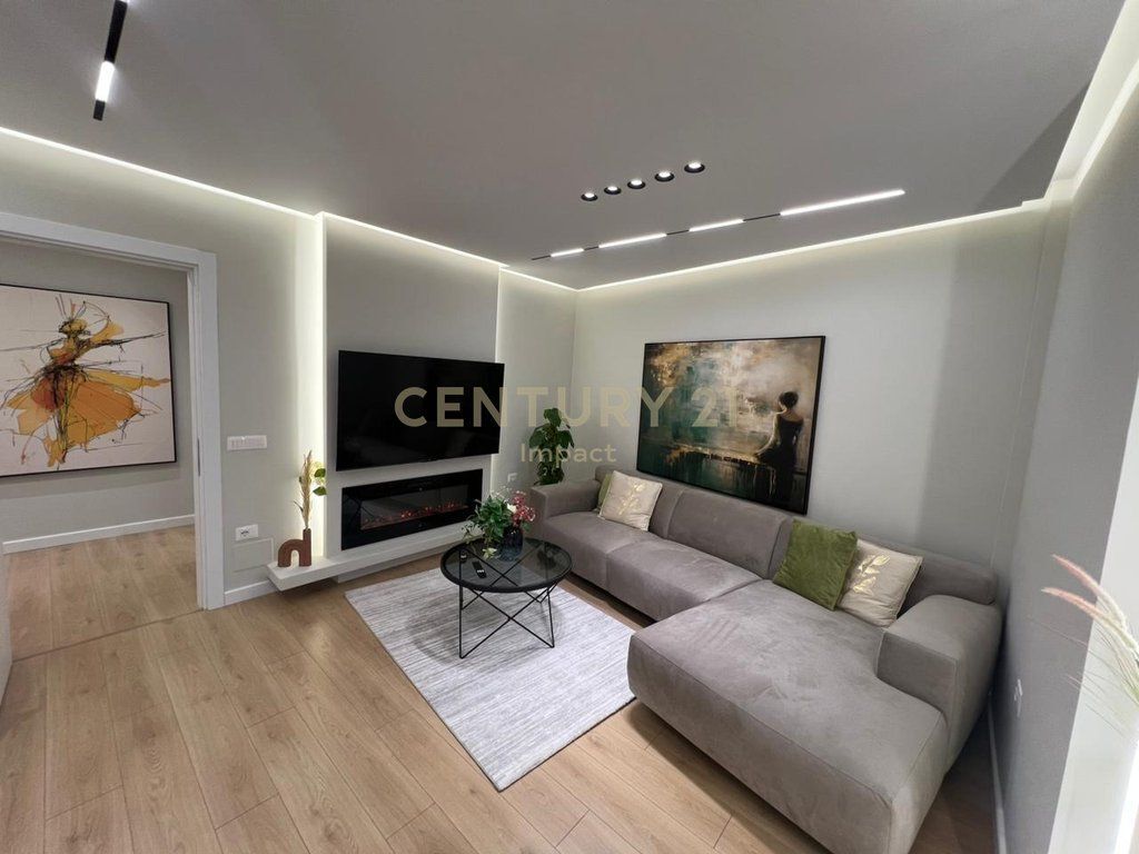 SHITET APARTAMENT 2+1+2 NE DON BOSKO