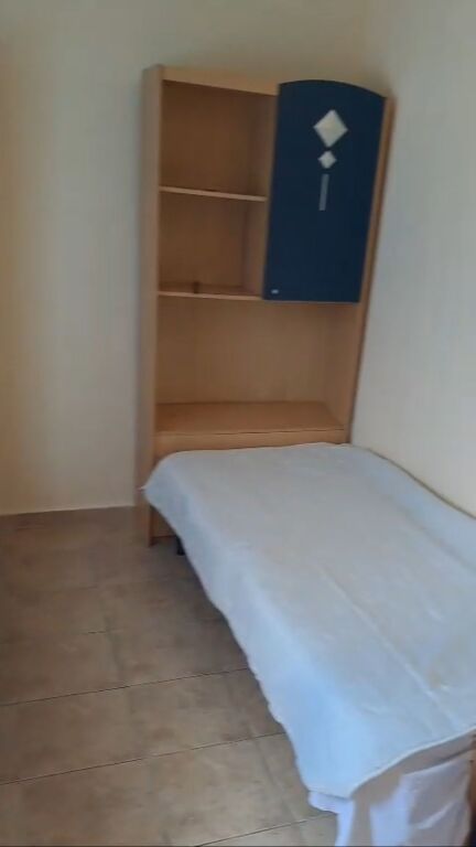 Eskluzive, Jepet me qera apartament 3+1 ne Paskuqan