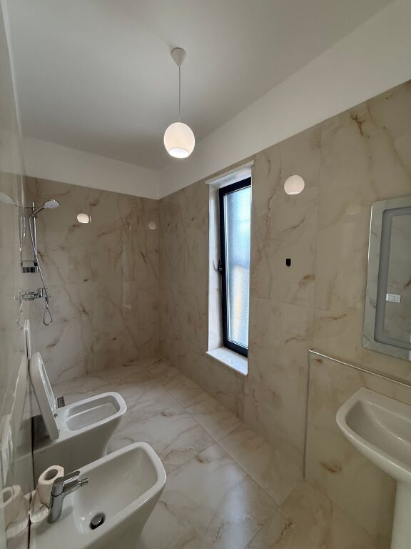 At the Lura Complex Near the New Boulevard, a 2+1+2 Apartment is for Rent at a Bargain Price!