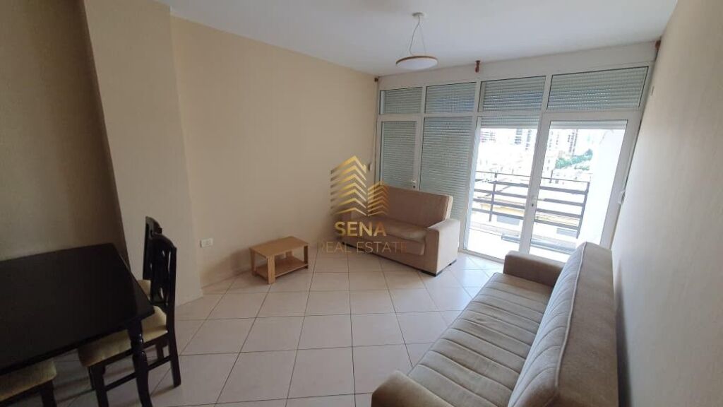 Qira, Apartament 2+1+2+Blk, Oxhaku, 50,000 Lek/muaj