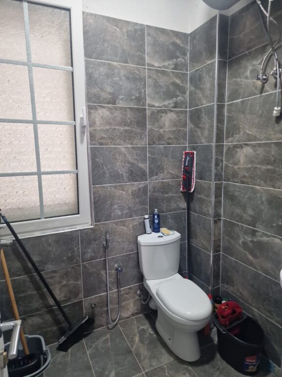 Eskluzive,Jepet me qera godine per bar-restorant-hoteleri ne Paskuqan