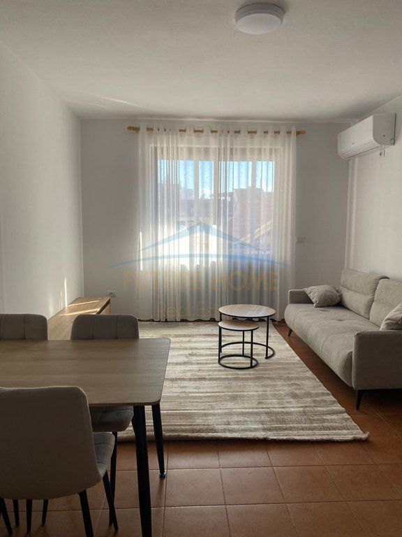 Affitto, Appartamento 2+1, Via Elbasani