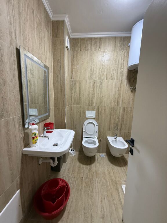 Appartamento 1+1 in Porcellana in affitto