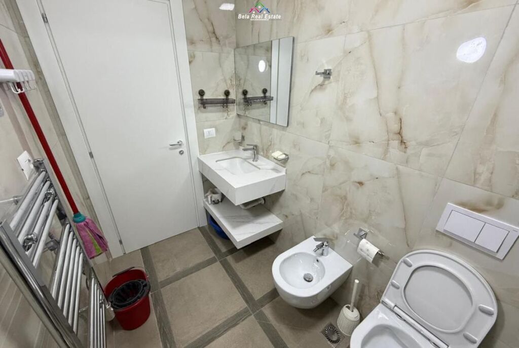 Apartament Me Qera 3+1 Tek Garden Building ( ID B230203) Tirane