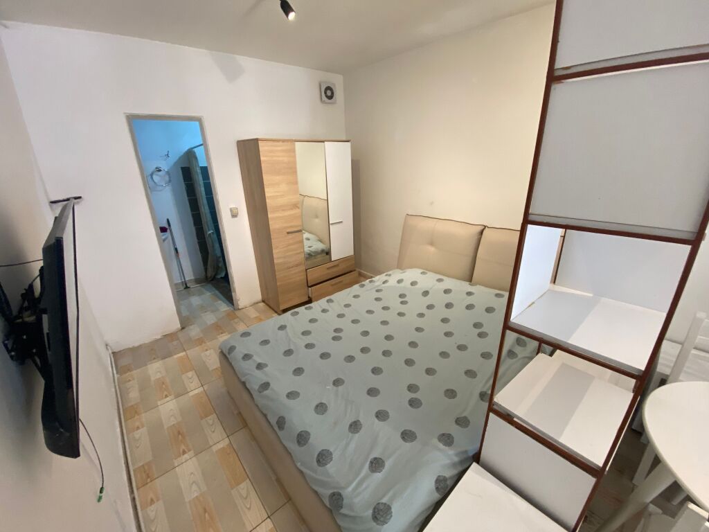 🏡 Jepet Garsionere me Qera te ish-Tregu Elektrik, Tiranë