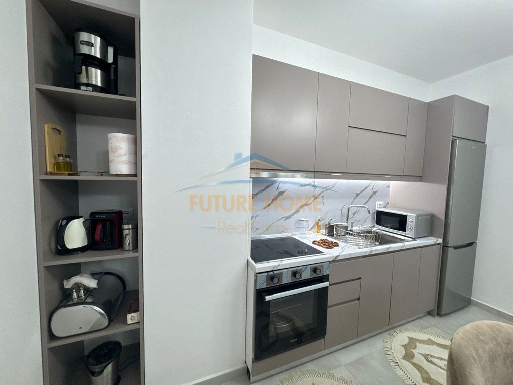 Rent, Apartment 1+1, Zogu i Zi, Tirana