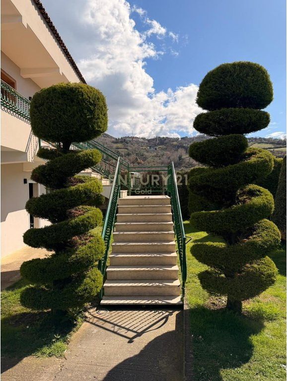 VILLA + LAND 1010M2 FOR SALE IN LANABREGAS, DAJT! 380,000 €