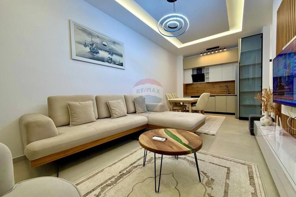 *Apartment 2+1 for Rent 📍 Bedri Karapici Street