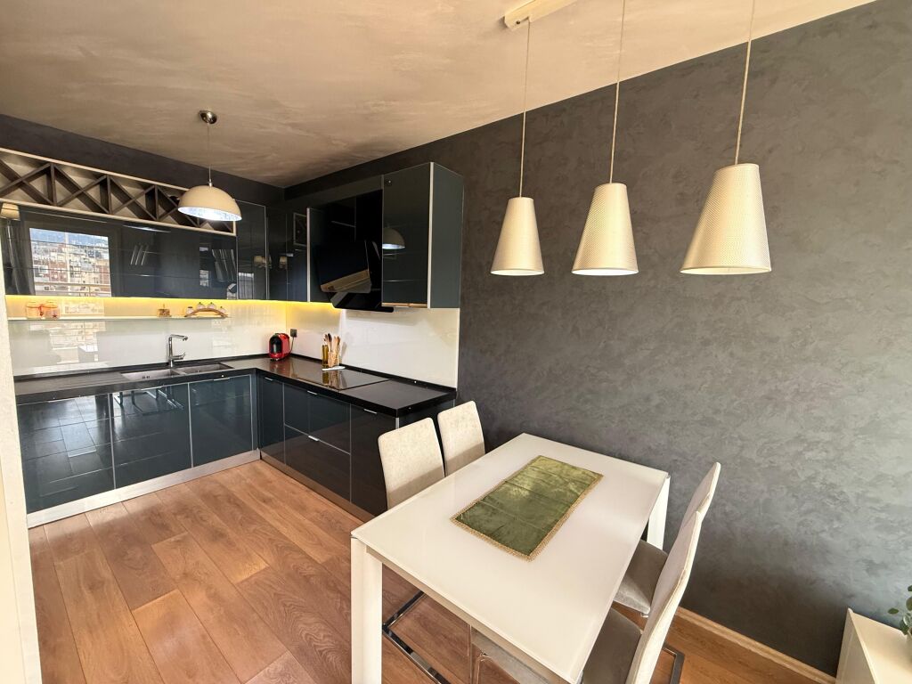 Esclusivo! Super appartamento 2+1+2 al Complesso Panorama, ex Ipoteca