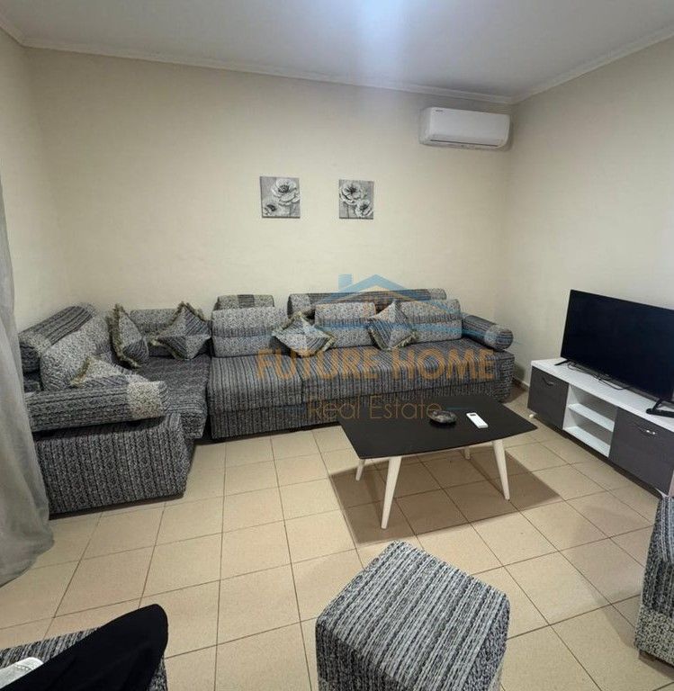 Qera , Apartament 2+1, Rruga Kongresi i Manastirit