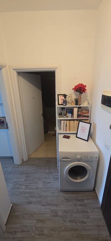 Jepet 1+1 me qra e mobiluar