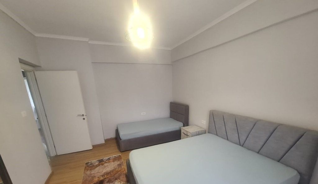 APPARTAMENTO 1+1+DEPOSITO VICINO ALLA STRADA DI DURAZZO!