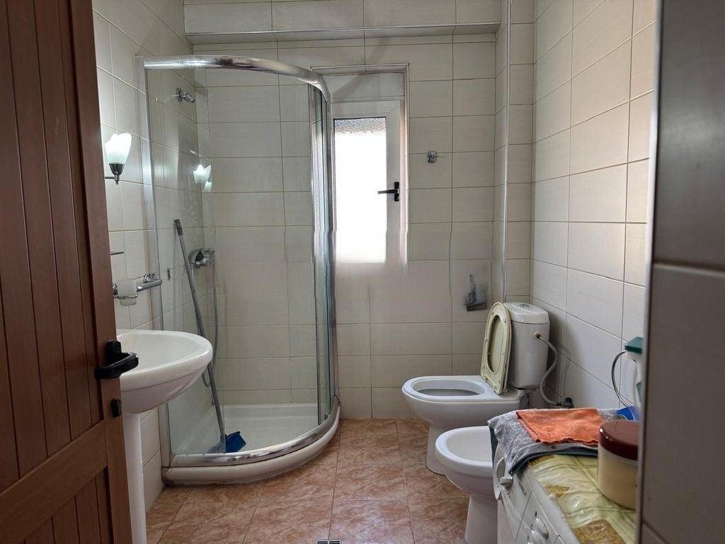 Jepet apartament 1+1 me qira në Ish-Bllok 600 € /Muaj