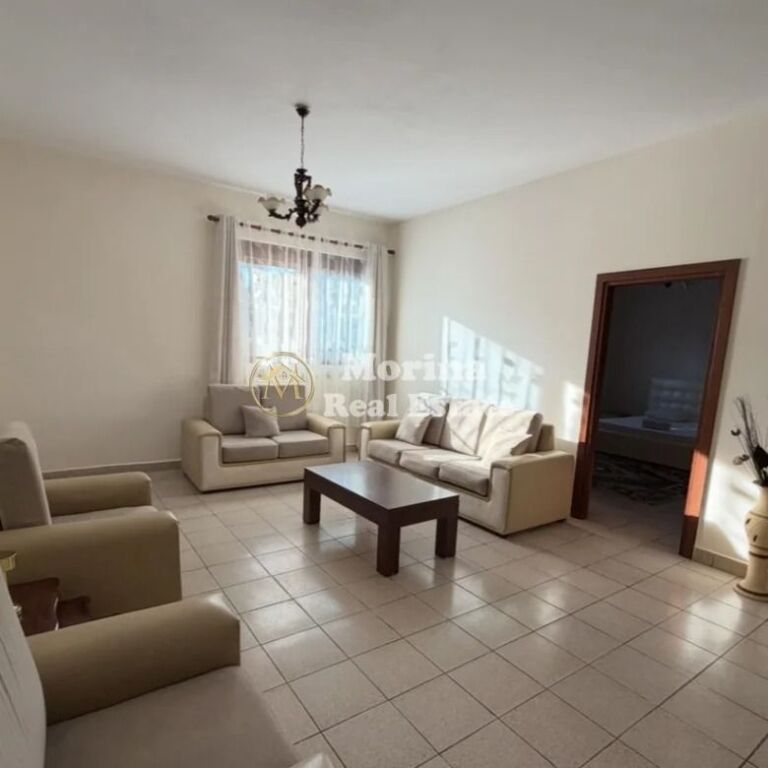 Qera | Vilë 2 + 1 | Poligrafiku | 450 €/muaj