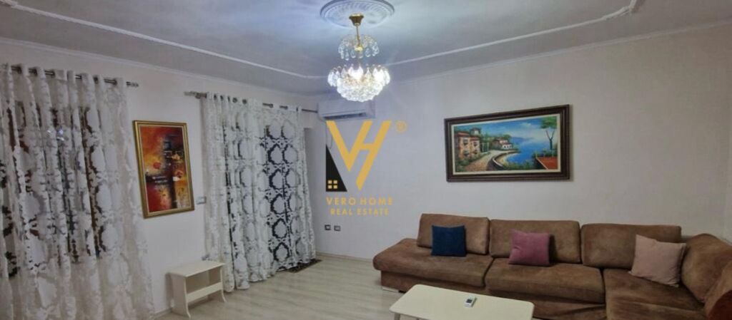 JEPET APARTAMENT 2+1+BLK ME QIRA NE MYSLYM SHYR 75.000 LEKE