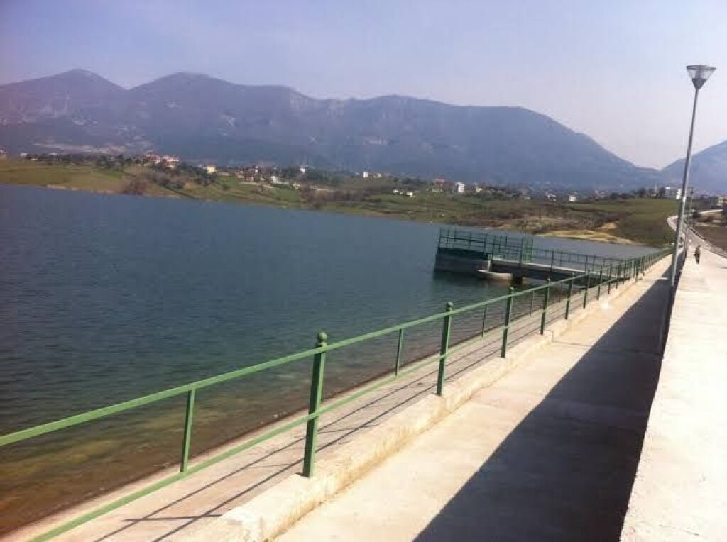 Land for sale in Farkë 📍