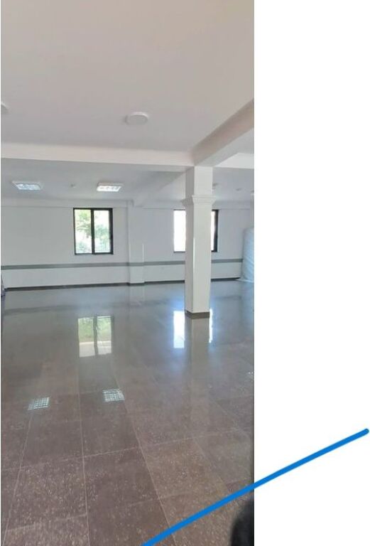 Qera, Godine Private 2 Kate Buze Rruge , prane Oxhakut