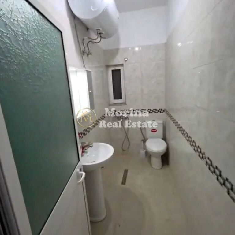 Qera | Shtëpi private 1 + 1 | Kamëz | 300 €/muaj