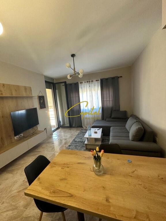 SHITET APARTAMENT 1+1 ALI DEMI 200.000 EURO