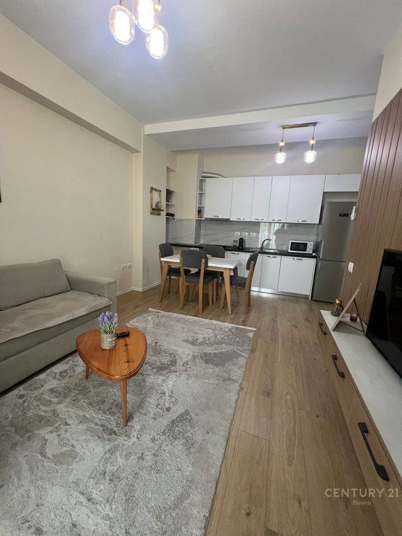 In vendita 2+1+2 + Posto Auto (Con Prezzo Extra) in Via Siri Kodra