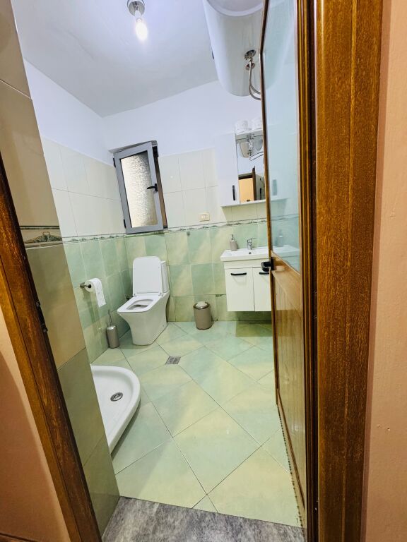 🏢Stadiumi Dinamo,prane Klinkes Luis jepet me qera apartament 1+1,i mobiluar  75,000Leke