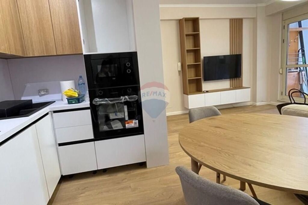 APARTAMENT 1+1 ME QIRA TEK KOMPLEKSI DELIJORGJI!