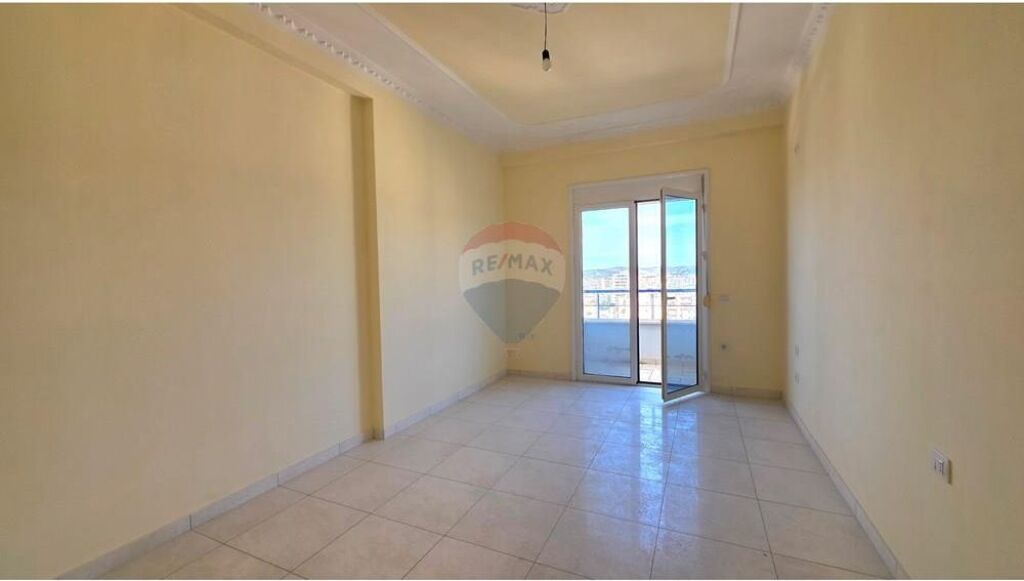 Apartament 2+1 në shitje ne Transballkanike pas Supermarket Haso