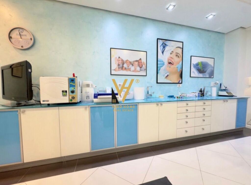 JEPET KLINIKE DENTARE ME QIRA TE TREGU ELEKTRIK 800 EURO