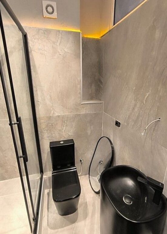 Duplex 2+1+2 Për Shitje në Ish Bllok, Pallatet Agimi, Tiranë