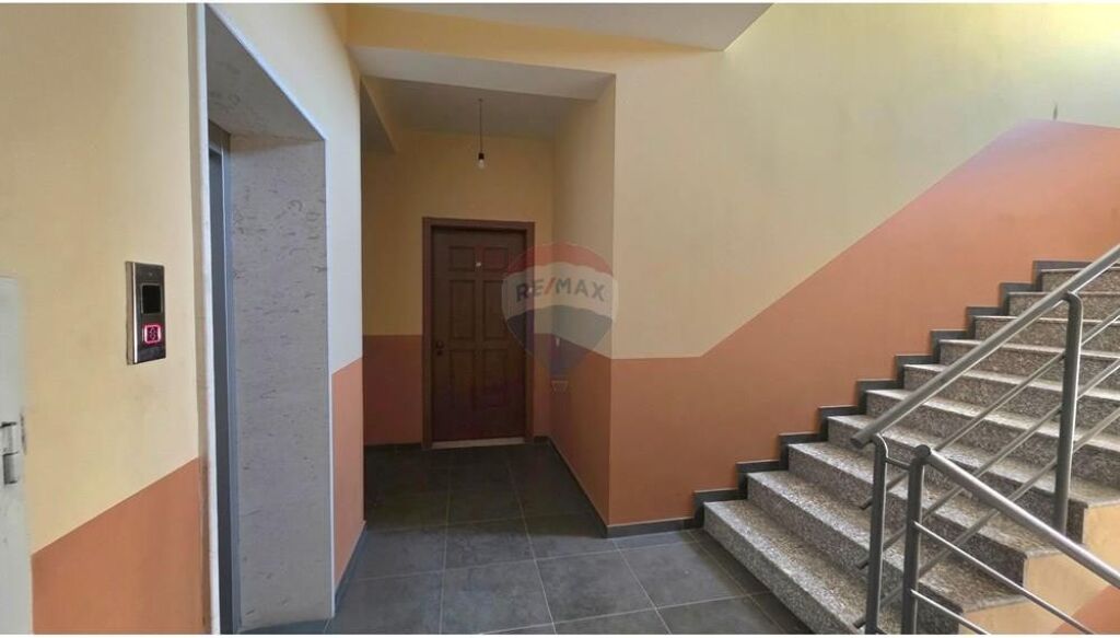 Apartament 2+1 në shitje ne Transballkanike pas Supermarket Haso