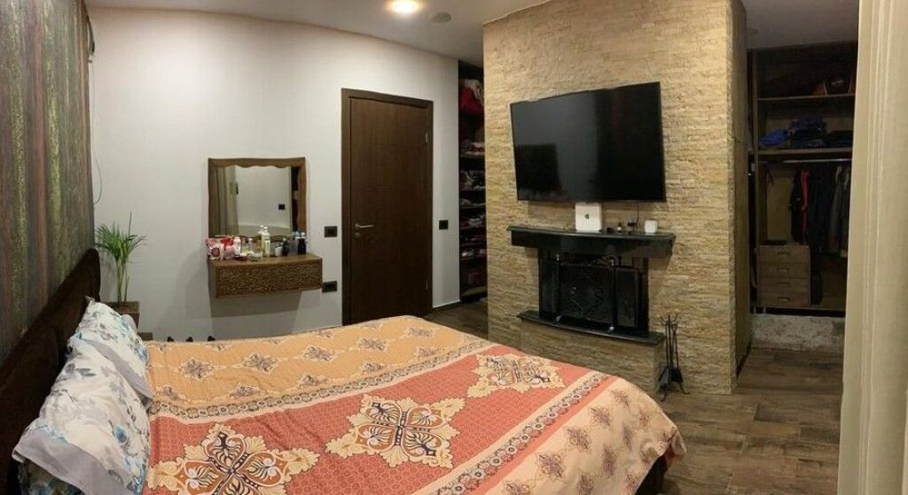 Penthouse për Qera ne Yzberisht