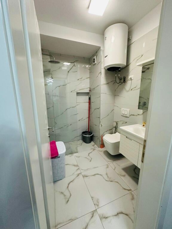 🏢Yzberisht, near Dea Caffe, a 1+1 furnished apartment is for rent. 50,000 Leke