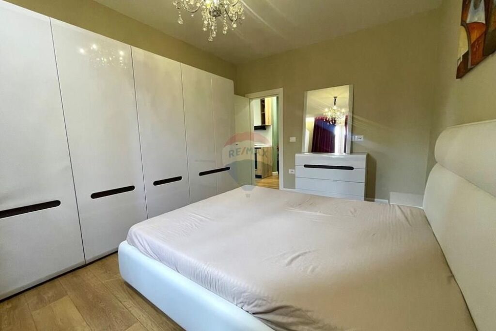 Apart 2+1 me qira te shkolla baletit