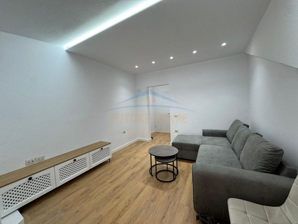Rent, Apartment 1+1, Myslym Shyr, Tirana. Empire64606