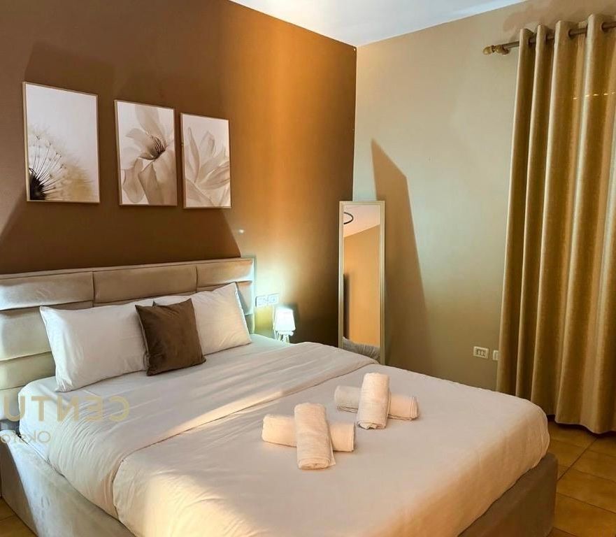 Japim me qira apartament 1+1+post parkimi,tek "Rruga e Barrikadave",Tirane!