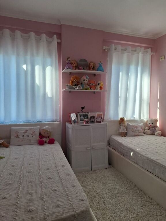 VENDESI APPARTAMENTO 3+1+3 ASTIR 210.000 EURO
