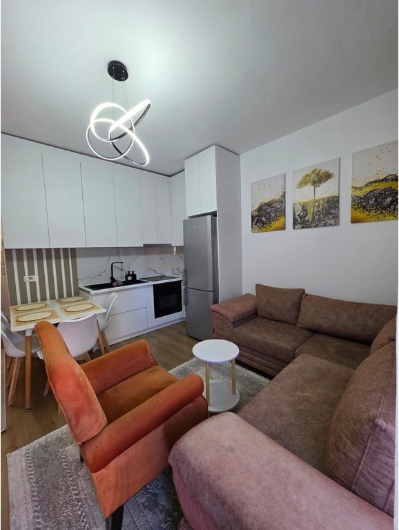 Qera, Apartament 1+1, Fresk, Tirane.