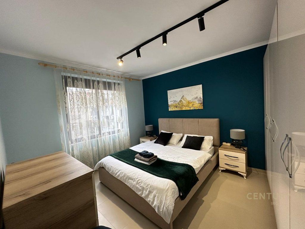 SHITET APARTAMENT PRANE LULISHTES 1 MAJI 1+1