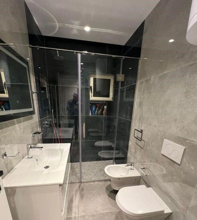 Apartament modern 2+1 per qira te Ish fusha e Aviacionit