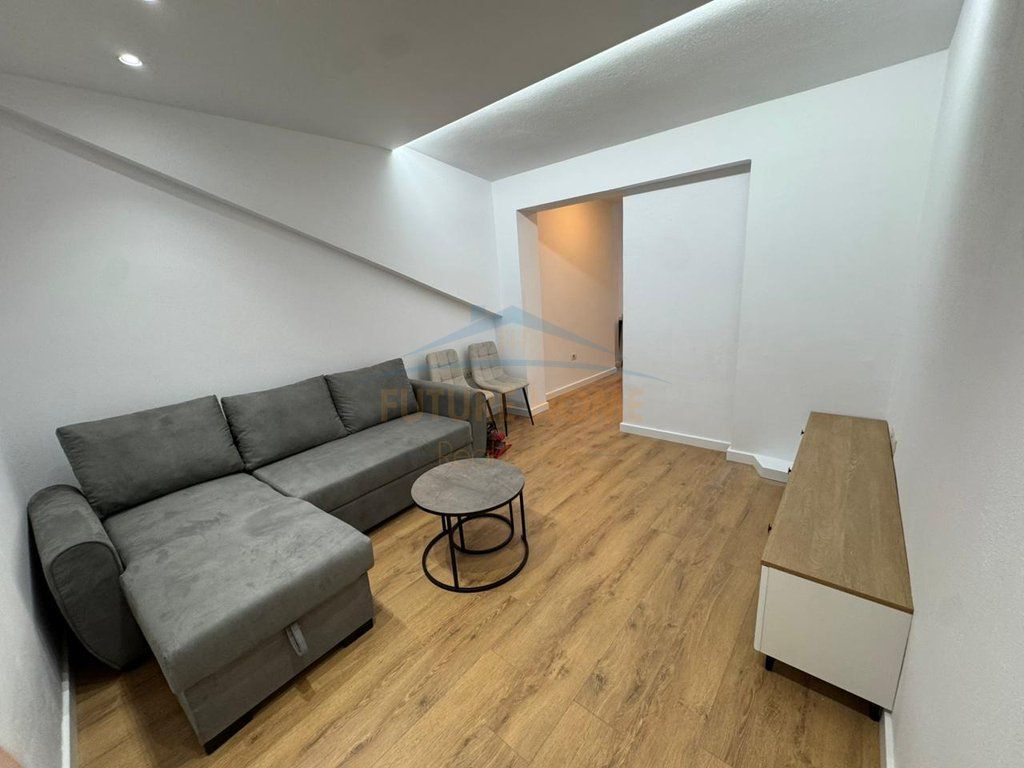 Rent, Apartment 1+1, Myslym Shyr, Tirana. Empire64606