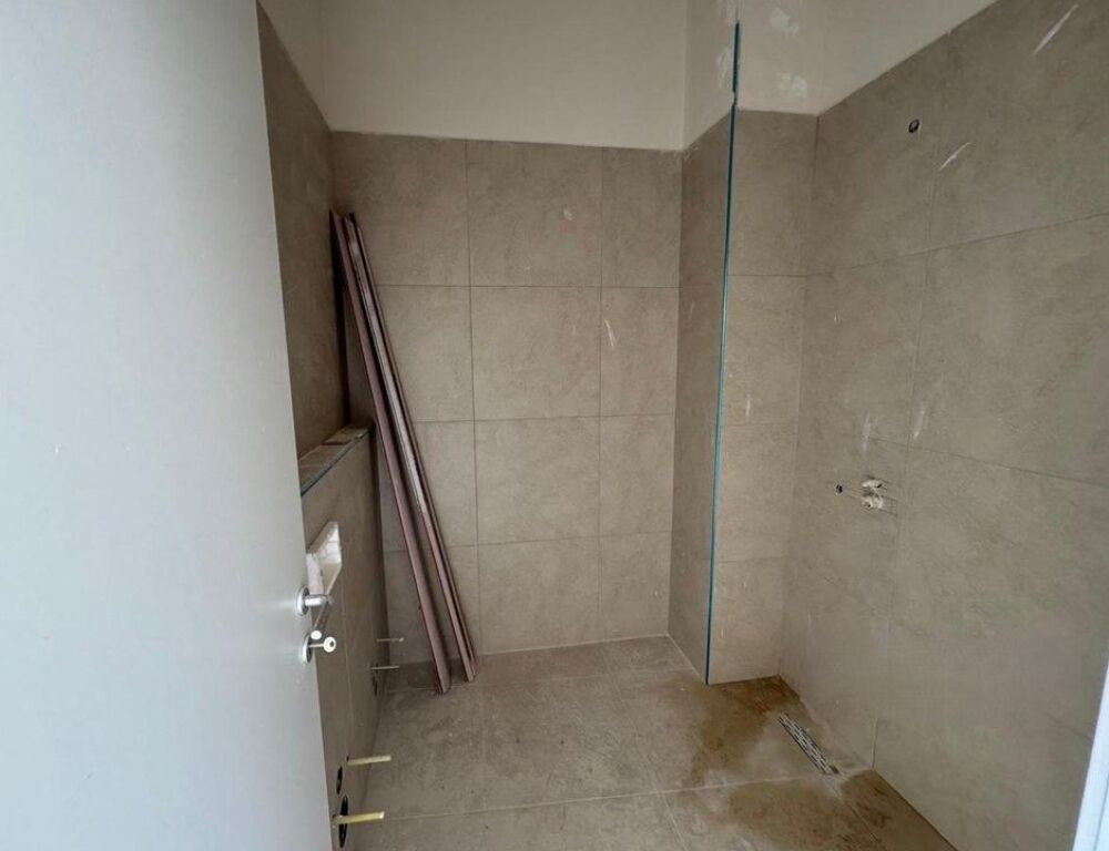 Apartament 2+1+2 Për Shitje në Fresk, Tiranë