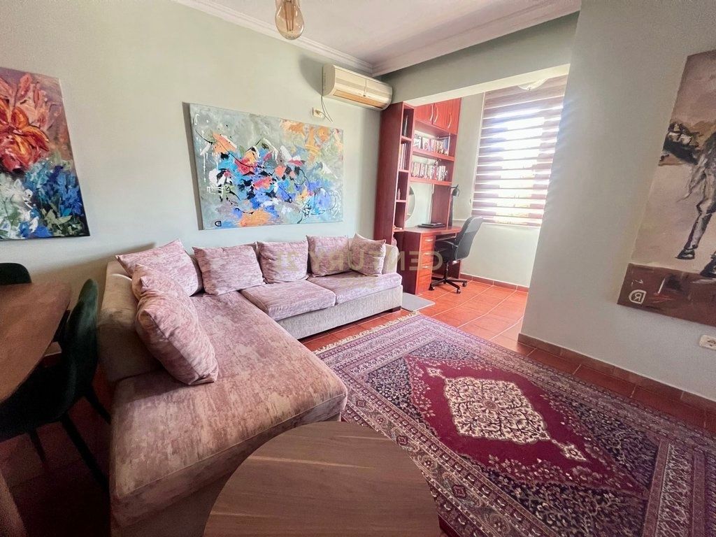 Apartament me qera 1+1 te 5 Maj pran Concordit