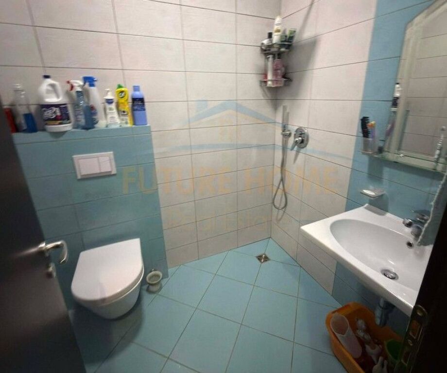 Shitet, Apartament 1+1, Unaza e Re