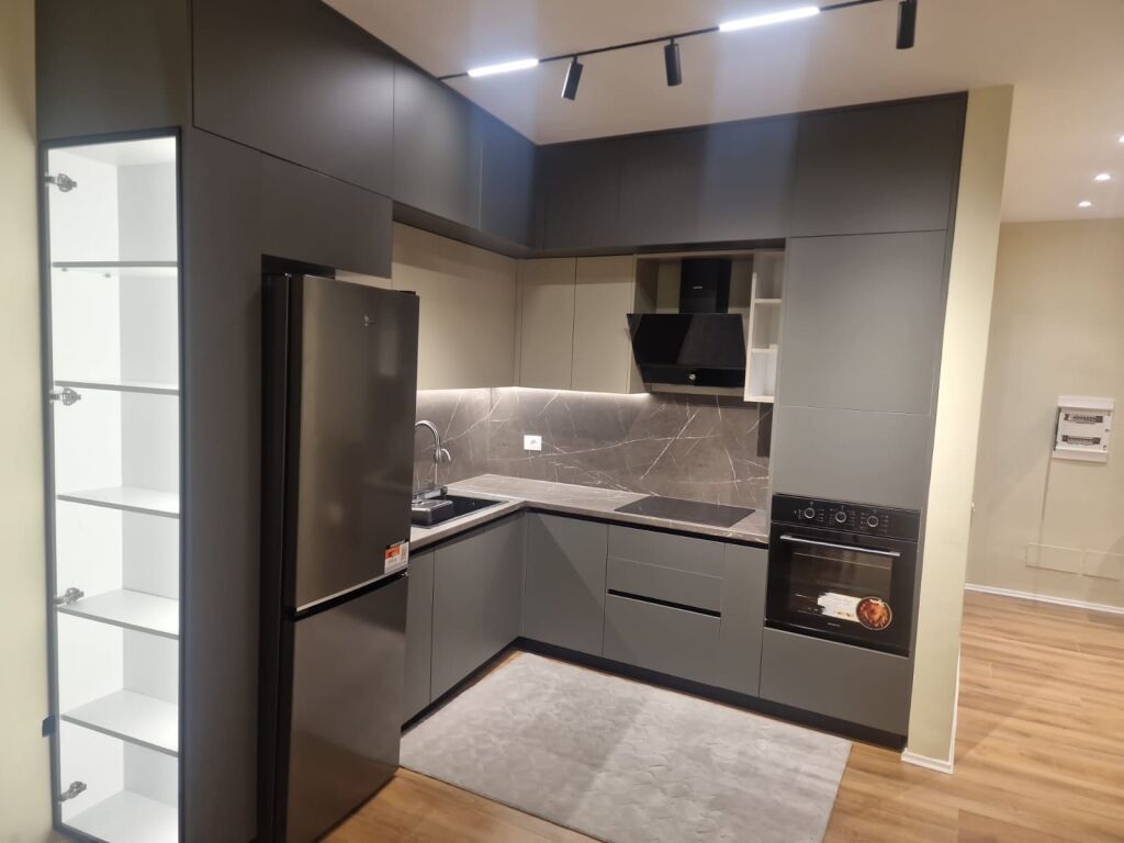 "Galeria Roma" Complex on Kavaja Street near the Center, exclusive 1+1 apartment for sale